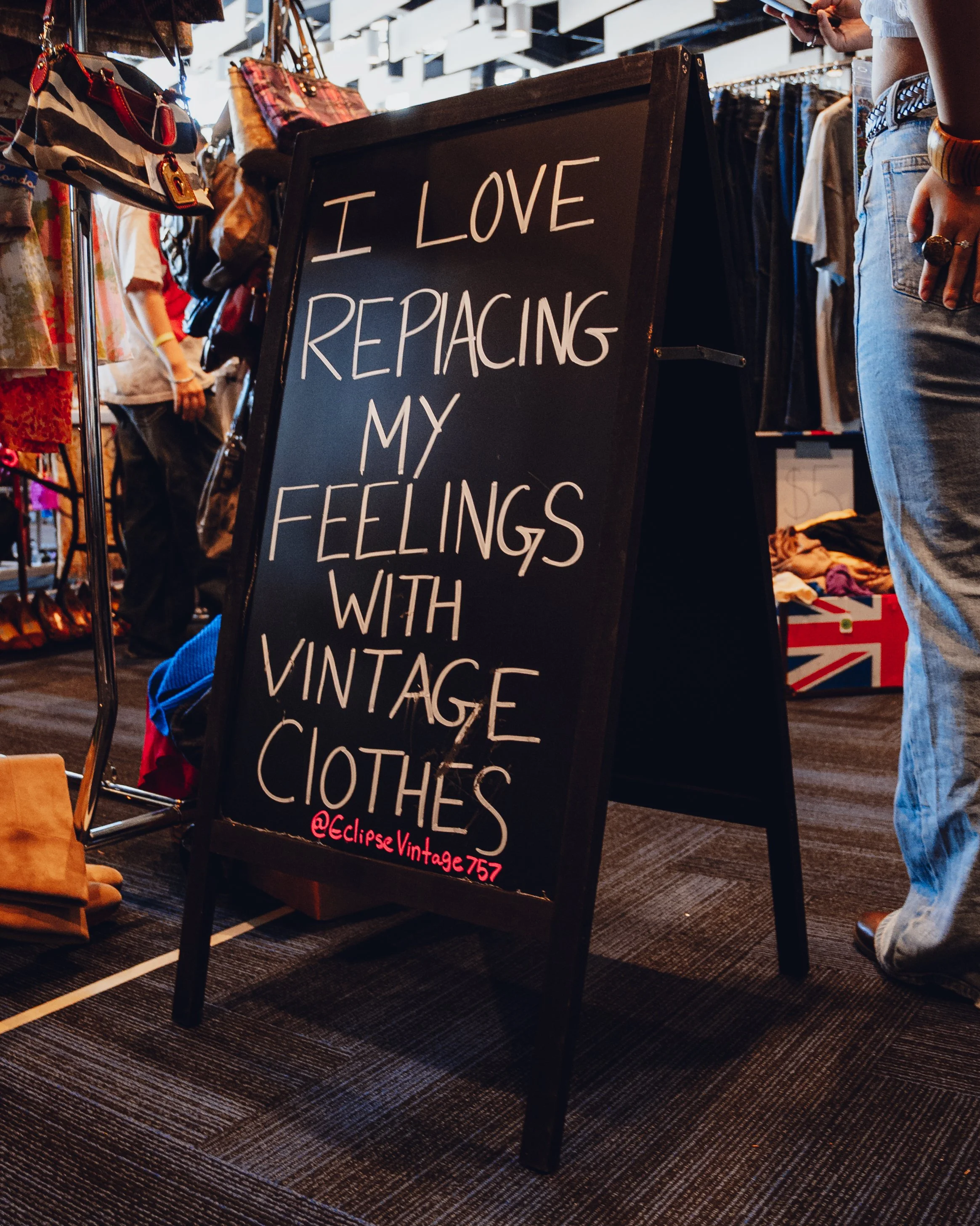 SWAPMEET 3_30-032.JPEG