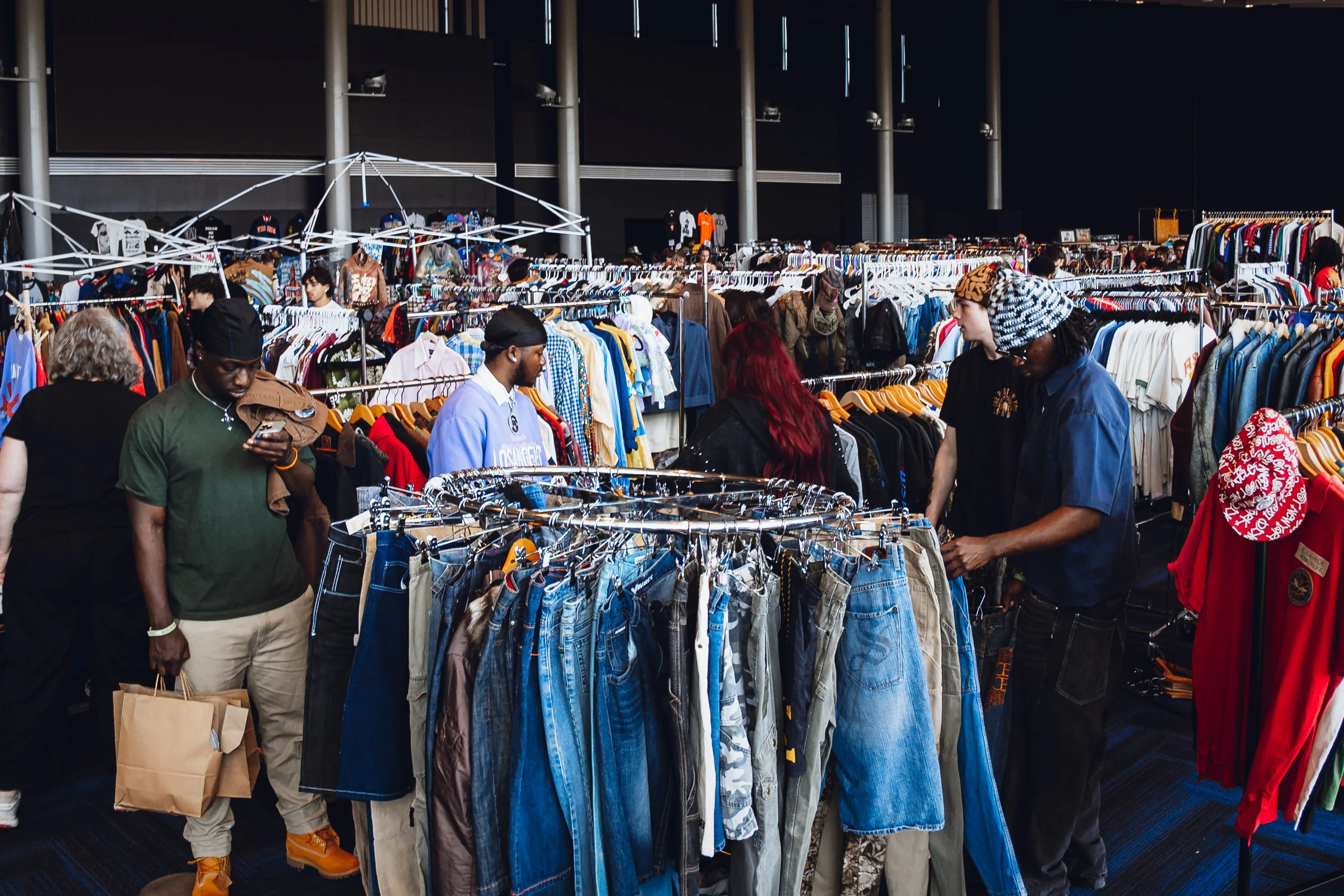 SWAPMEET 3_30-040.JPEG