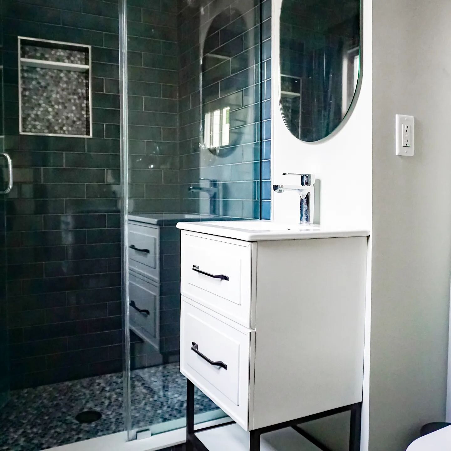 Peaking in at this little beauty - now tucked away from the remodeled kitchen and no longer a bathroom right off the dining room. This little space fits perfectly in this KCK shirtwaist home. 

#astoriadesignbuild #bathroomdesign #kcwomenowned #kcdes