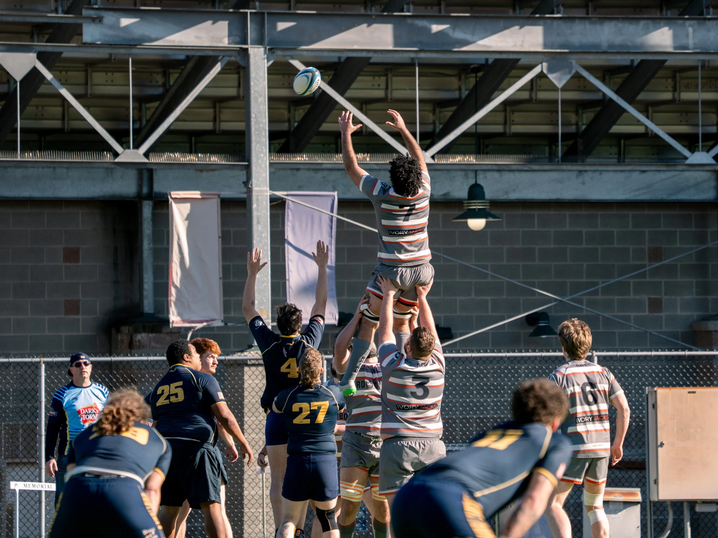 Teo Lineout.jpg