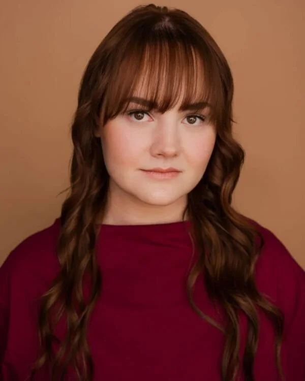 ariel dawn headshot.jpg