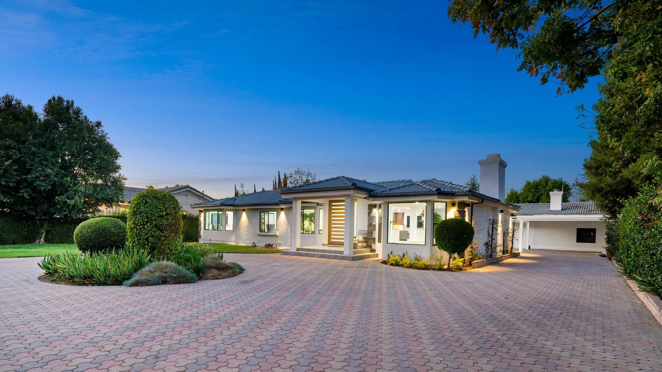 High or Low? How to Get the Listing Price Just Right