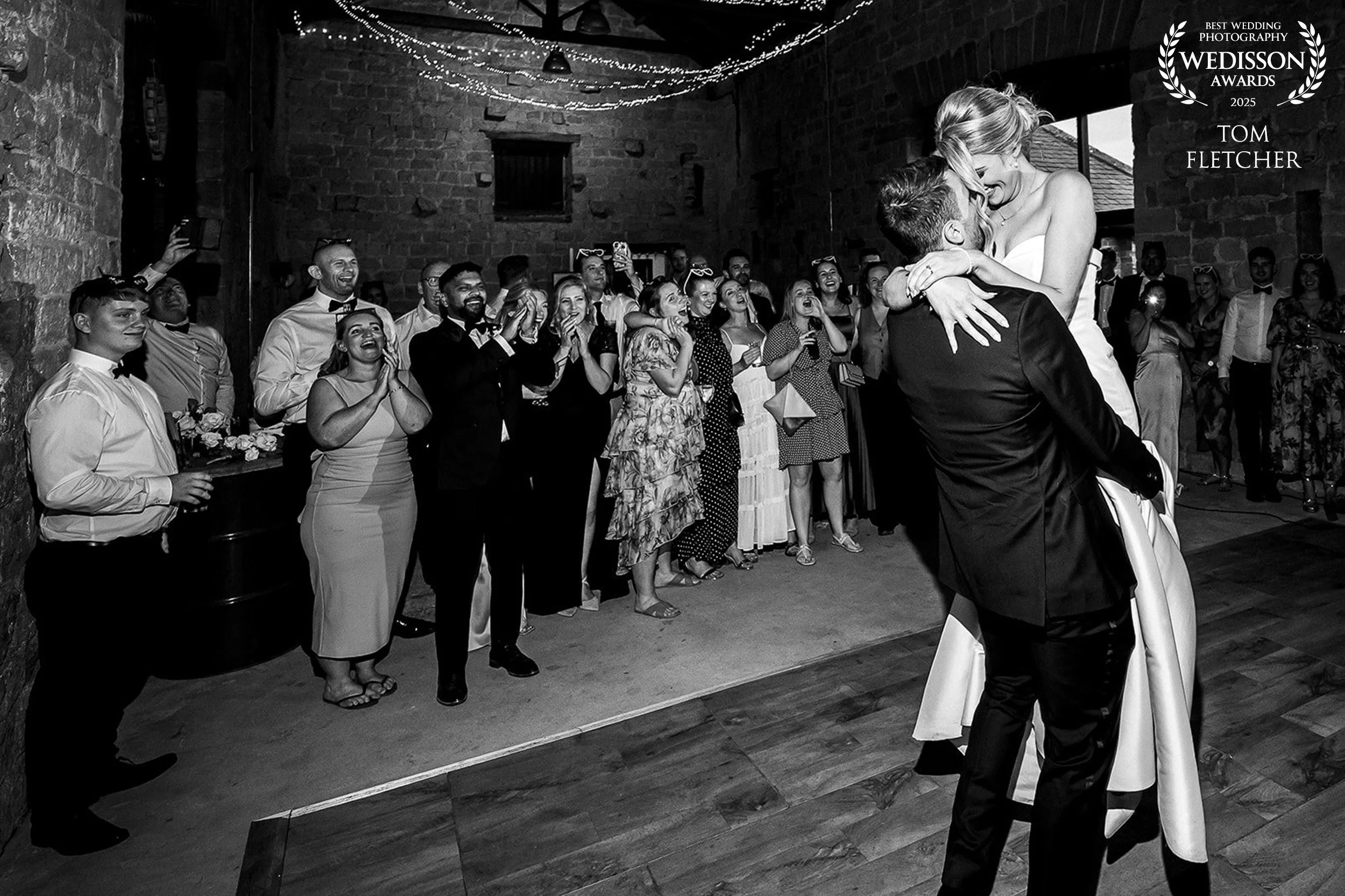 Chesterfield-wedding-photography-dancefloor
