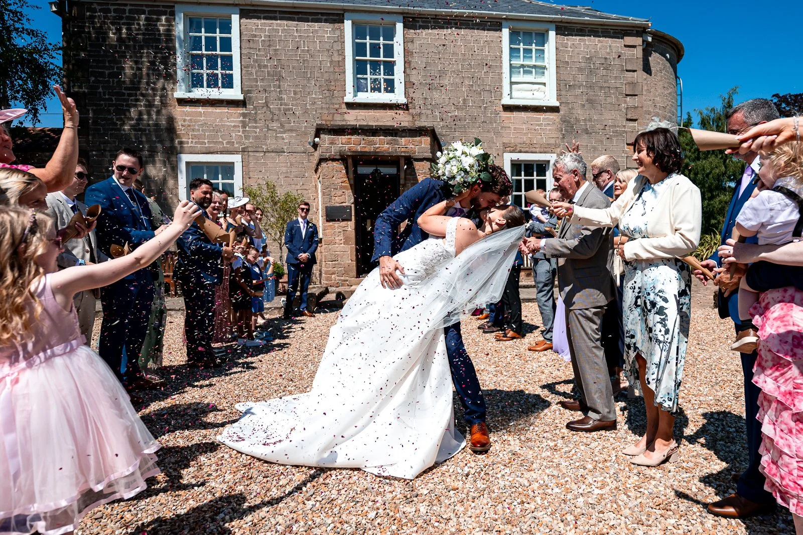 confetti-at-cockliffe-house