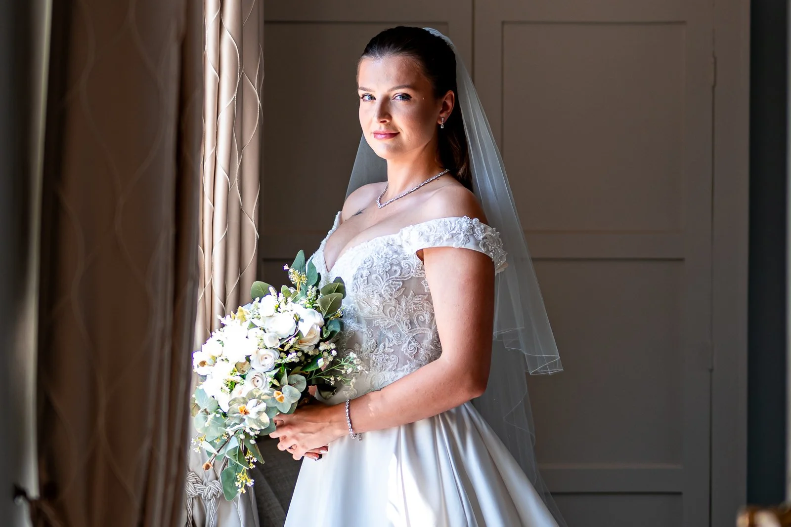 bridal-suite-at-cockliffe-house