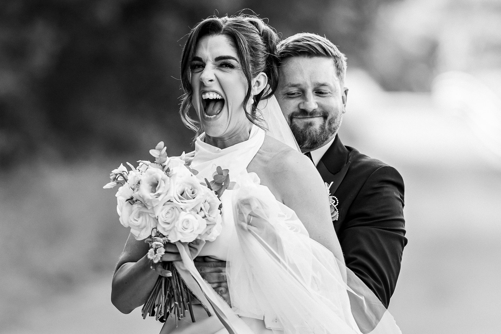 Wedding-photographer-whistle-barn-wedding-venue
