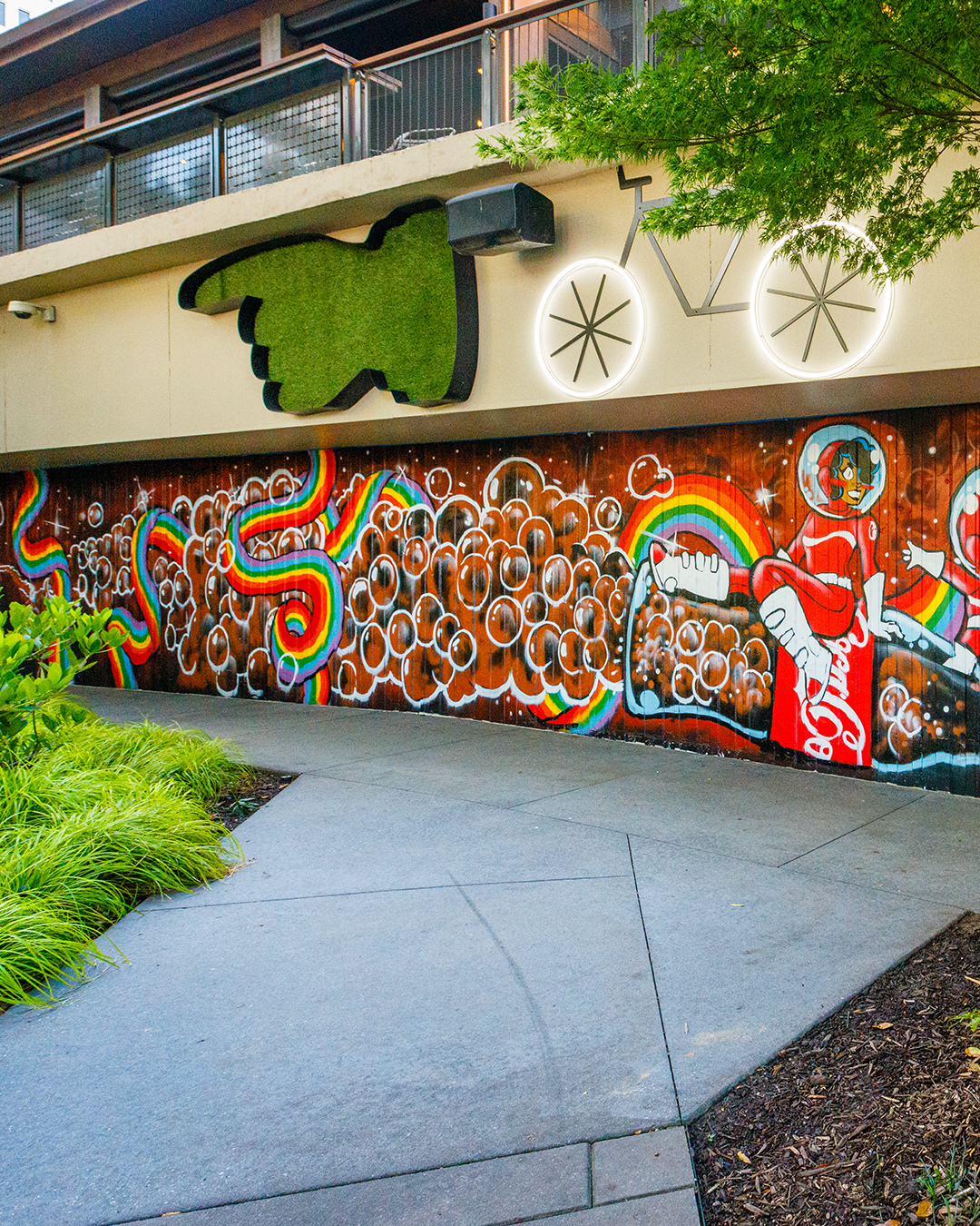 04_ATL Coca-Cola Mural Series - Paperfrank.png