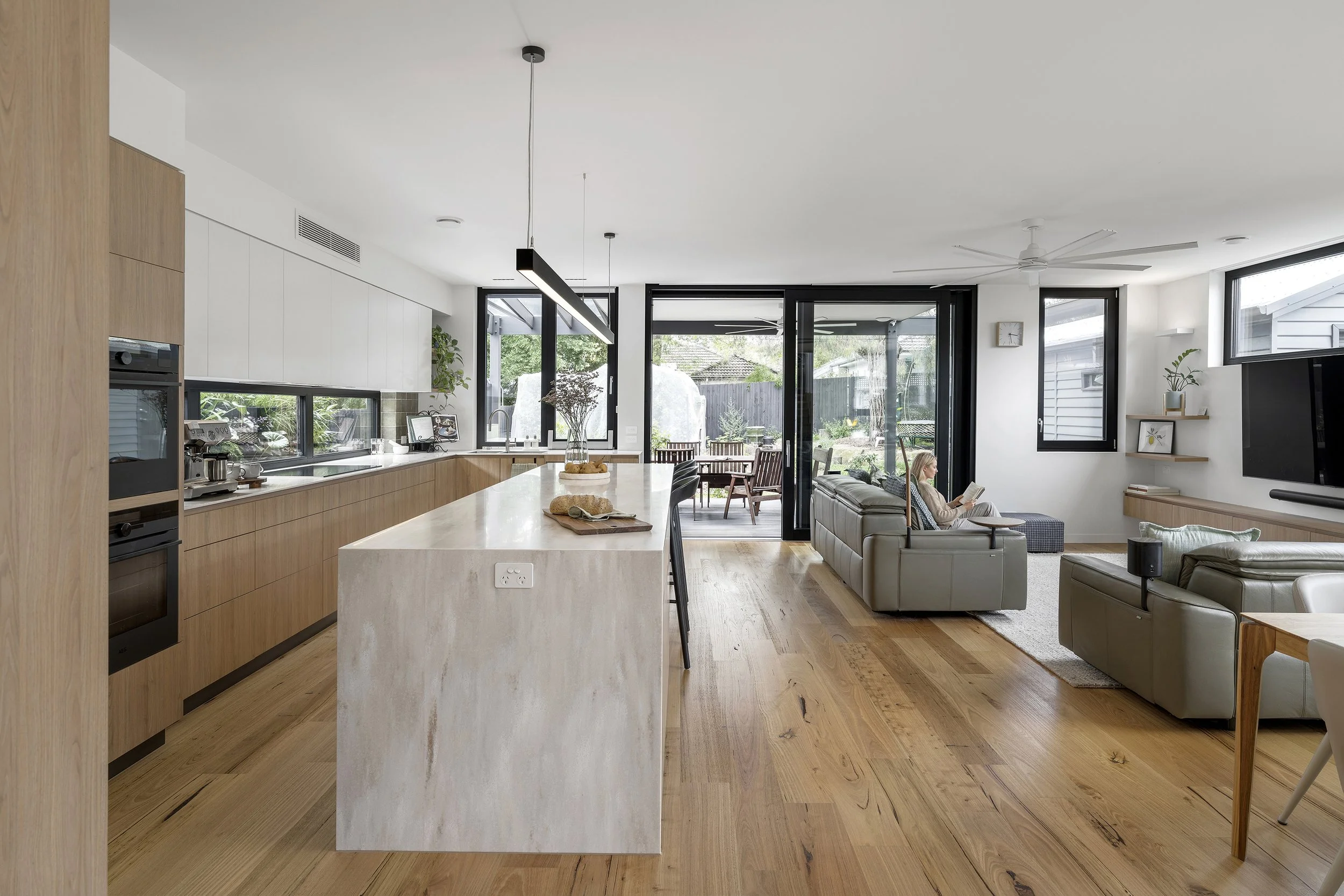 HANSEN ST FOREST HILL_0591_ENHANCE.jpg