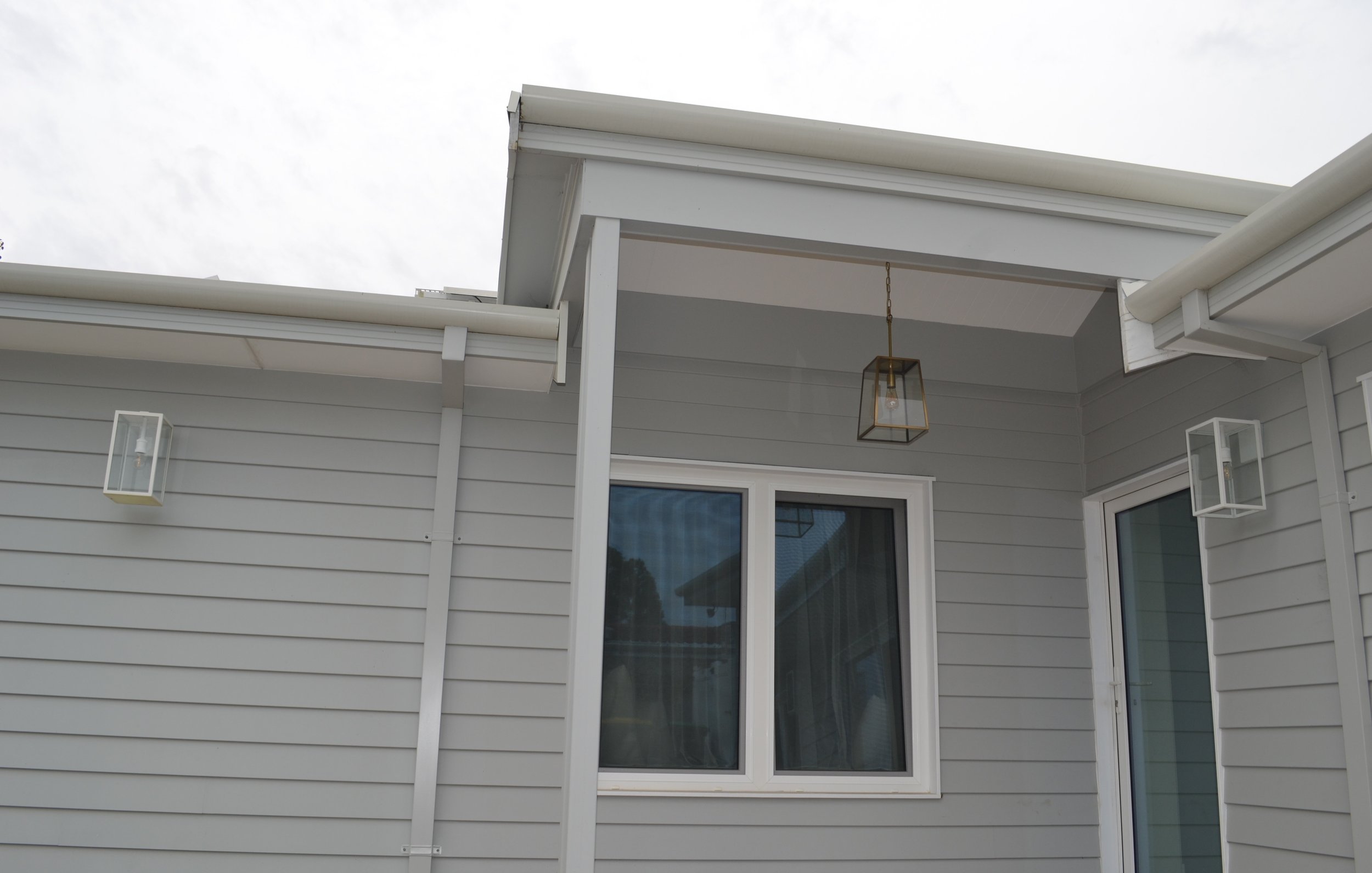 Front entry.JPG