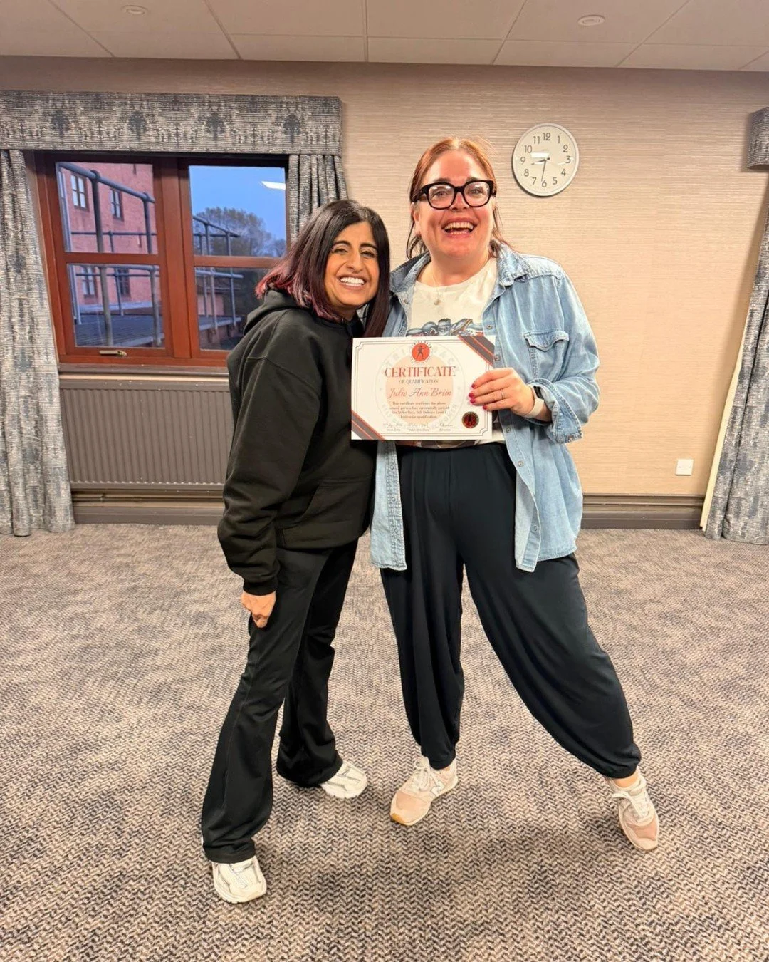 Last weekend I stepped out of my comfort zone &hellip; and it paid off pals. 🎉

So, last year I met the wonderful @strikebackdefence team, all women, all different, all absolute bad asses, led by the incredible Gulshen Bano, a true advocate for wome