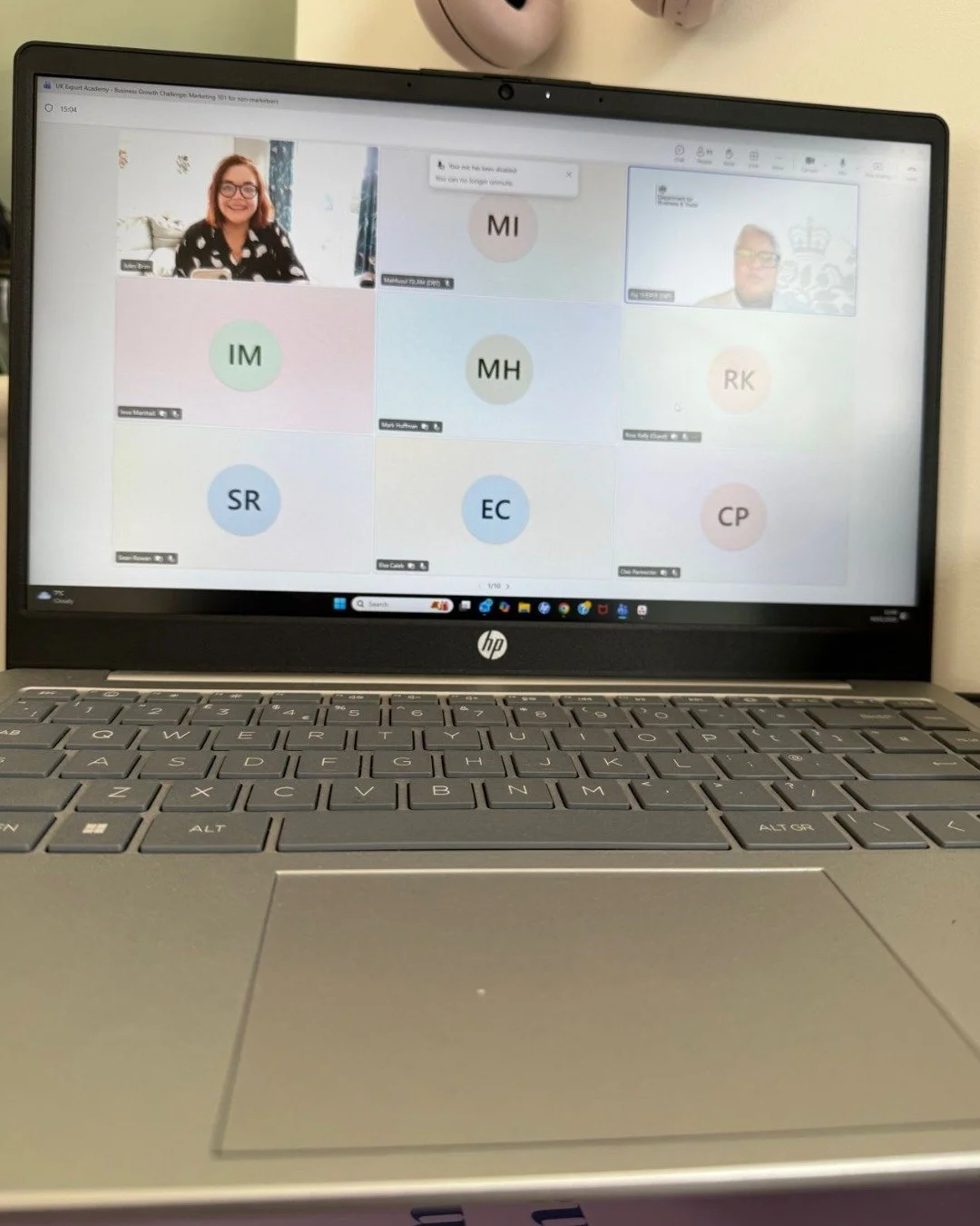 Last week I had the absolute pleasure of delivering my Business Growth Challenge session today for the Department for Business and Trade.

A massive thank you to the 250+ amazing people who invited me into their office/workspace and joined me live to