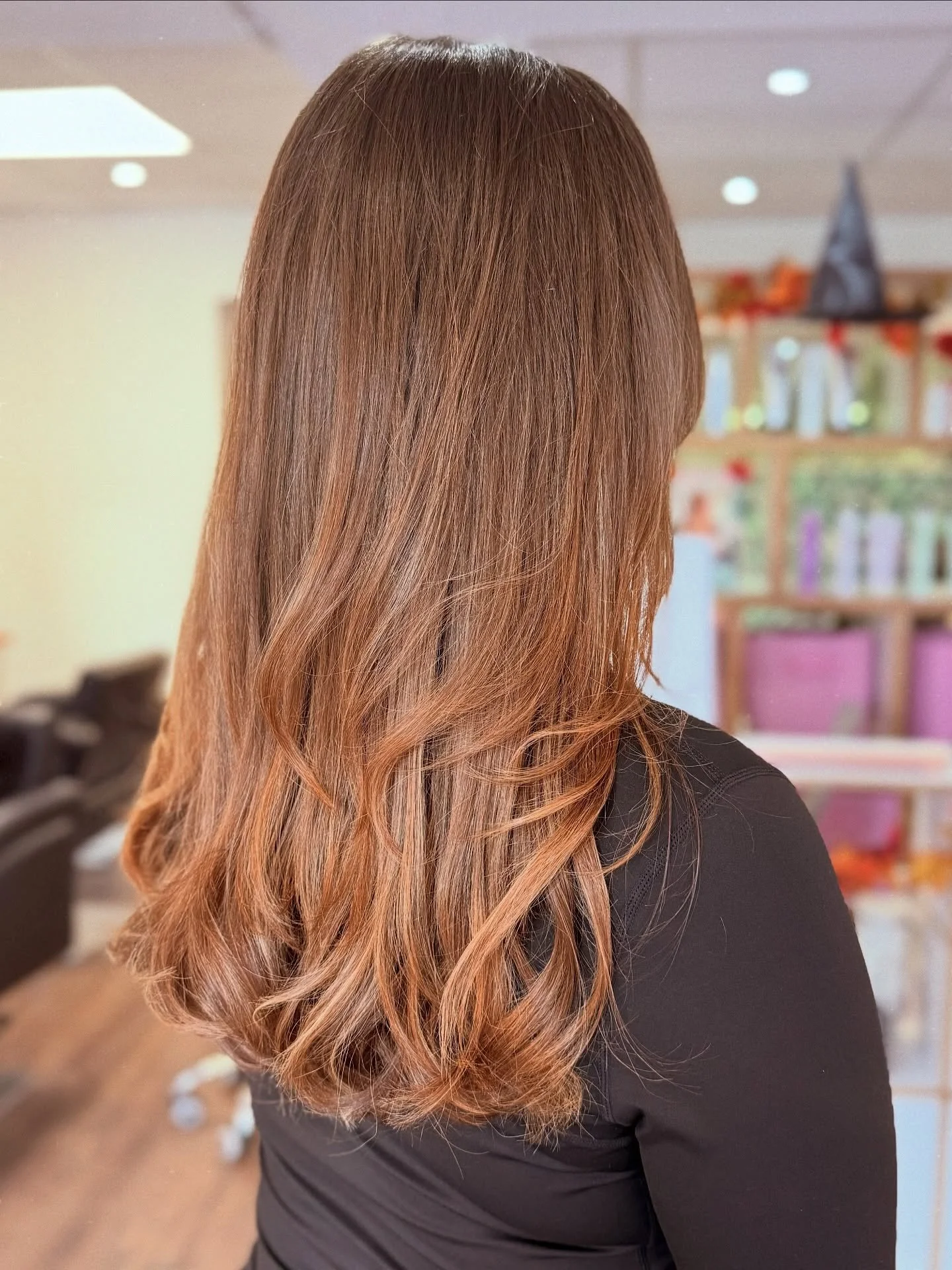 Enter if you dare&hellip; the era of my killer haircut 🔪✨

Swipe to see the before..

#SpookySeasonHair #BooTifulHair #NewHairWhoDis #FreshCutFeels #WitchyVibes #AutumnGlowUp #FallHair #SpookySeasonStyle #HairGoals #HalloweenReady #SelfCareScare #Ha