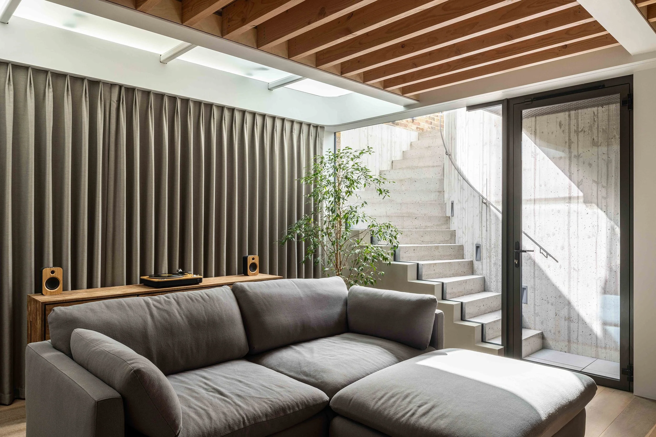 Stephen Kavanagh Architects Ltd — StephenKavanaghArchitects_Lavender Grove_5-Edit_LOW_RES.JPG