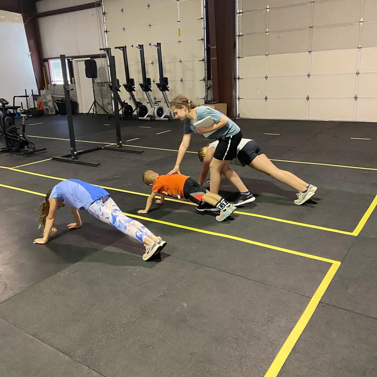 Thanks @summit_fit for hosting Kids Fit!! 5-10 yr olds of Grants Pass, come join us on Tuesday&rsquo;s 3:30-4:15!! It&rsquo;s time to get moving again and jump for joy!
.
.
More info at kelseyjanecoaching.com .
.
#kidsfit #kidsfitness #summitfit #sum