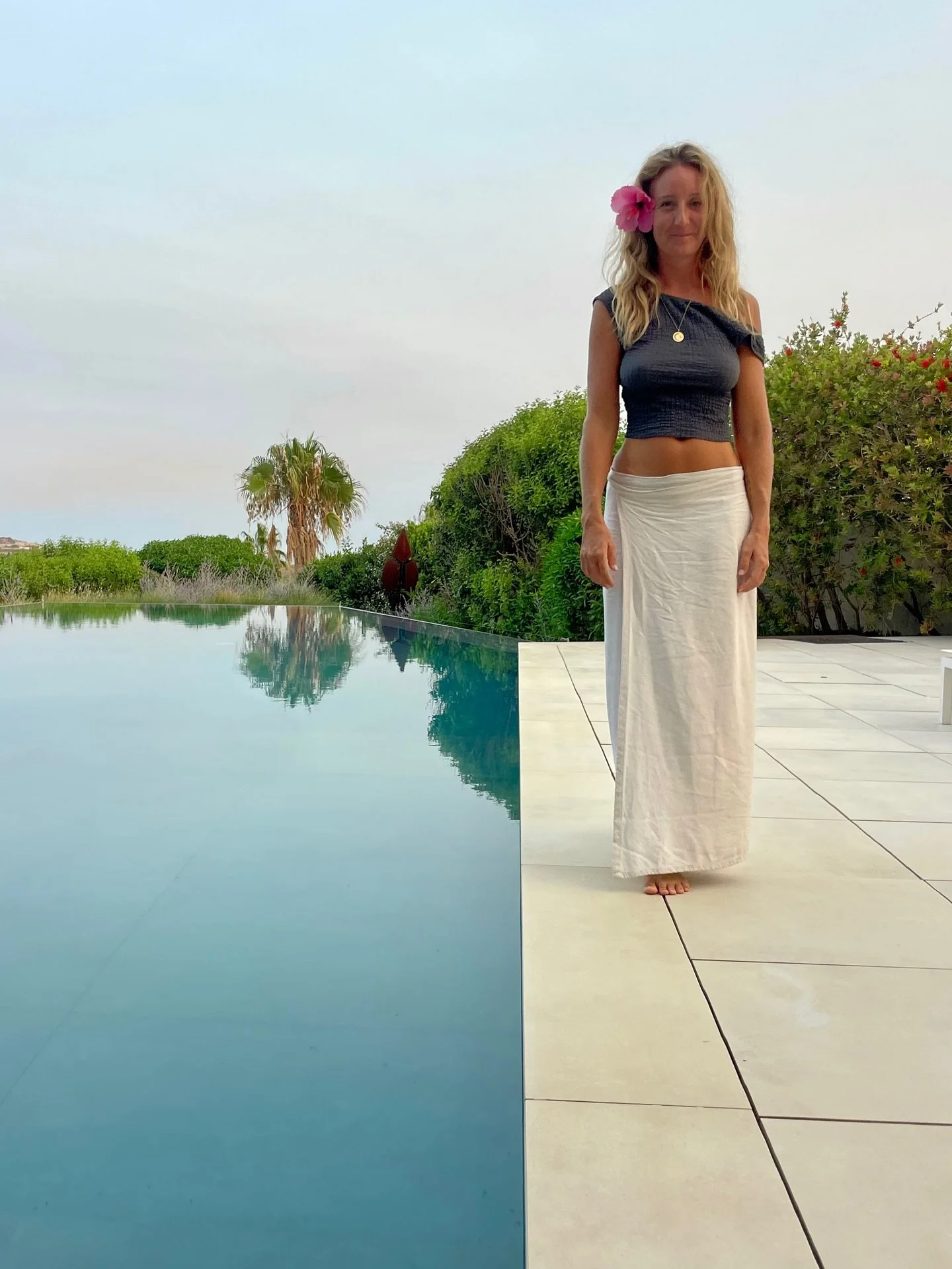 Island Life: Pt 1. ☀️ 🏝️ 🐚 🌺

1. Poolside Camera 
2. Favorite Cala 
3. Noi
4. Lui
5. Breaki
6. Selfie
7/8. Mariner&agrave; &amp; Mariner&ograve; 
9. La isla Bonita