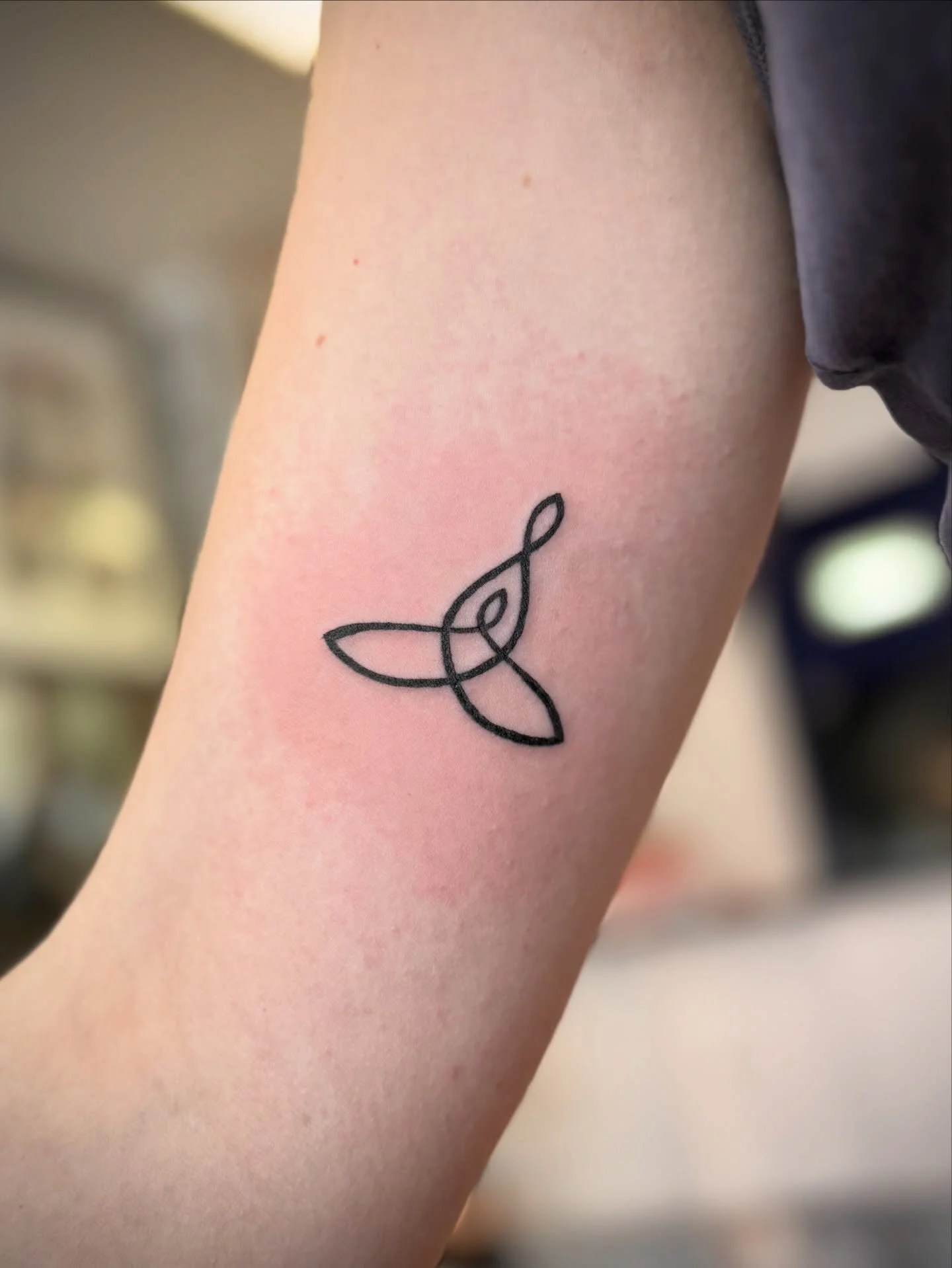 Bookings are always open! Checkout our website and make your appointment right a way.
.
APPOINTMENTS ⋙ portofineline.com 
.
Send us your idea and let&rsquo;s talk about your project✨

_______________________________________________

#portofineline #t