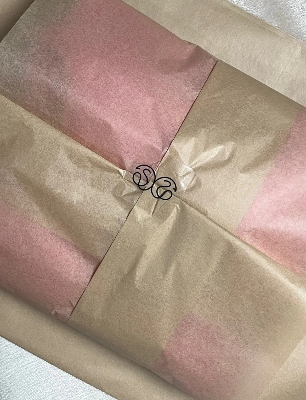 Always chosen with care, just for you 🎀🎀🎀 Some rehomed pieces from the last VERSA drop, all travelling to different countries 🤎