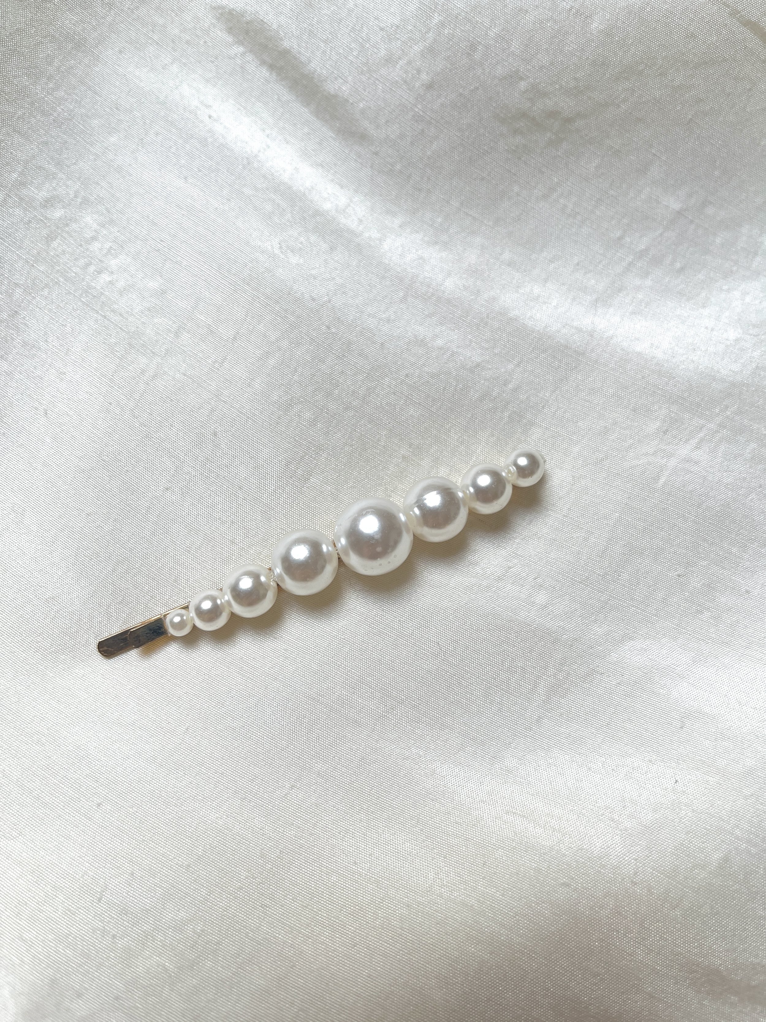 Vintage Pearl Hairclip