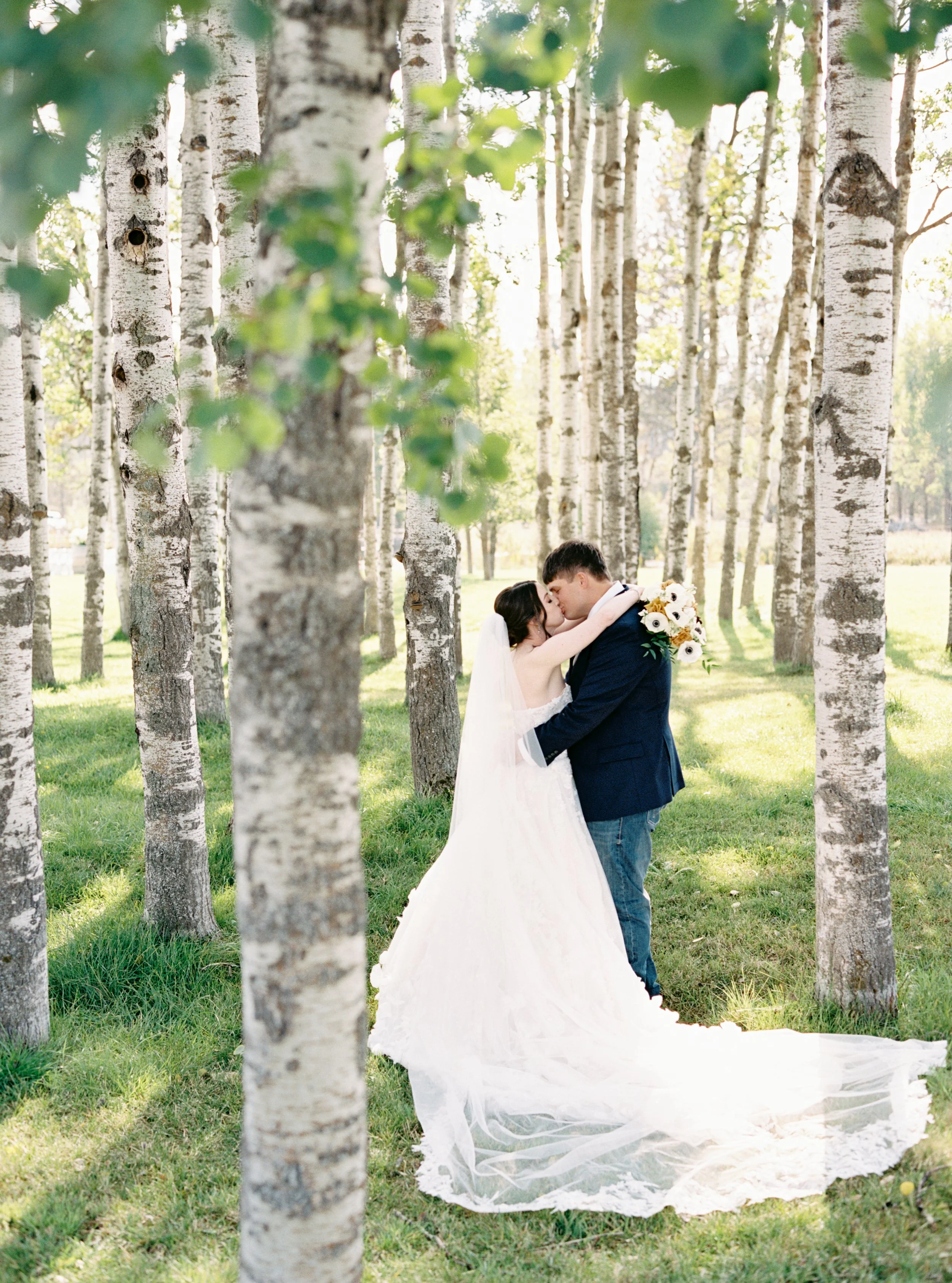JessSlaterPhotography - Justin + Kelcie FILM-16.jpg