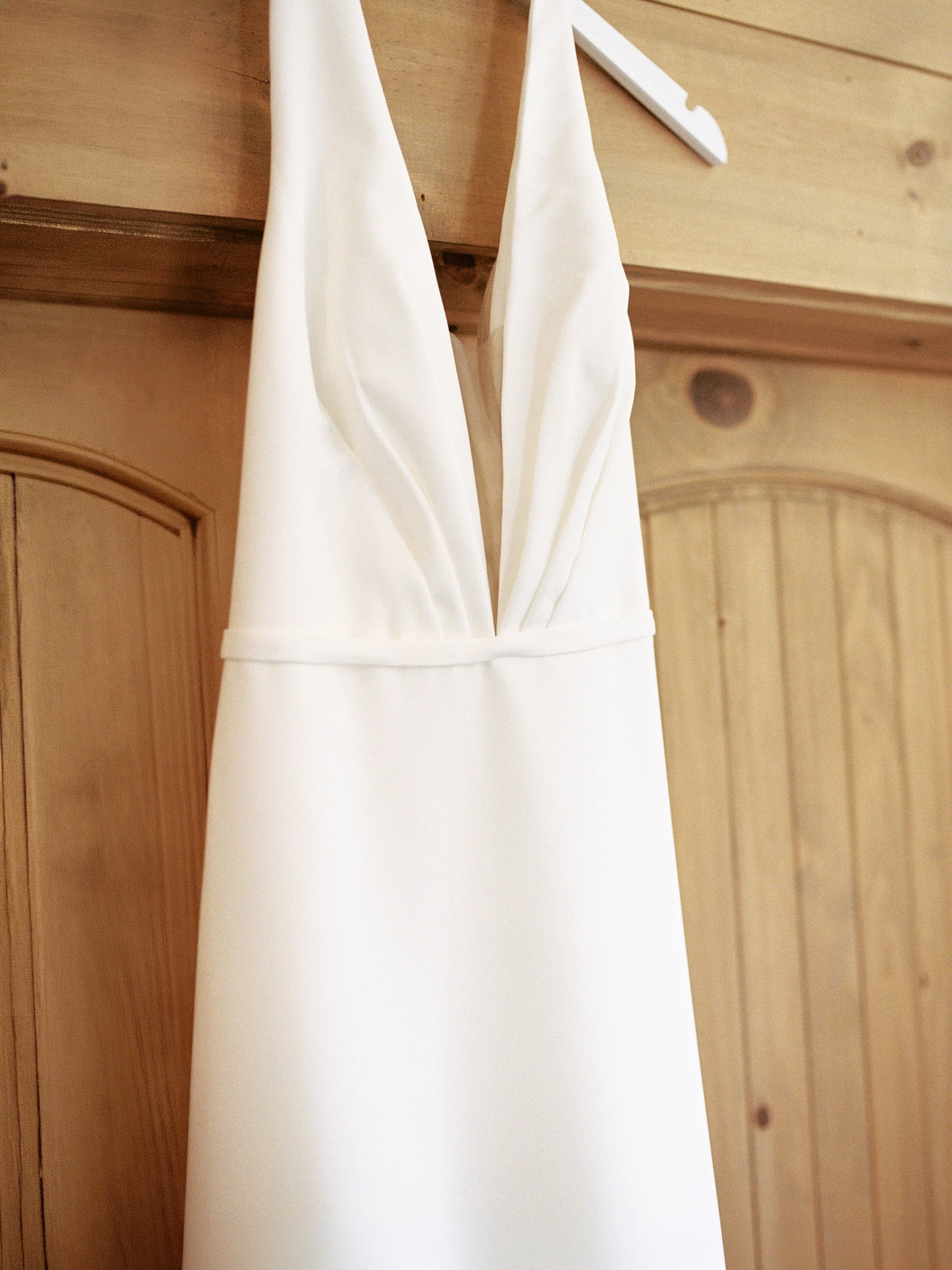 JessSlaterPhotography - Lemon Wedding FILM BLOG-1.jpg