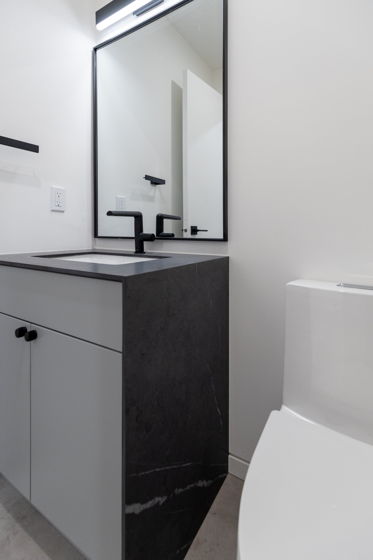 60 Jones ave - Basement Bath 2.jpg
