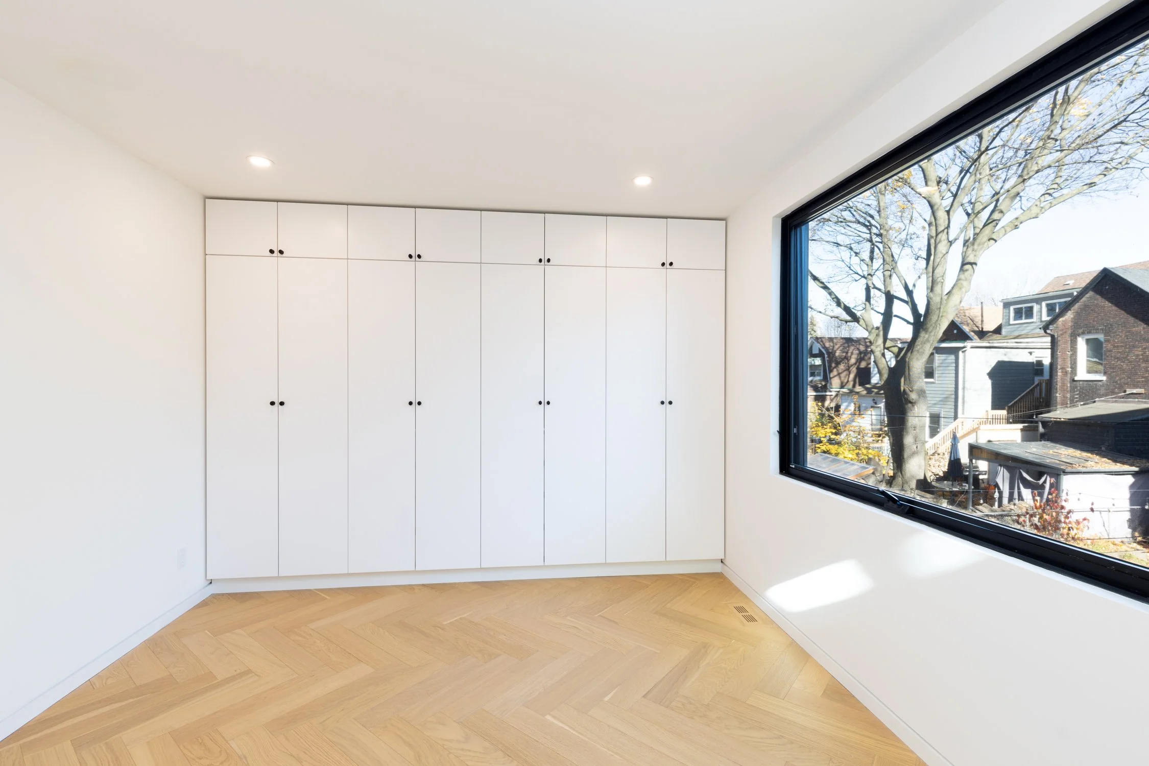 60 Jones ave - 2nd BR 2.jpg