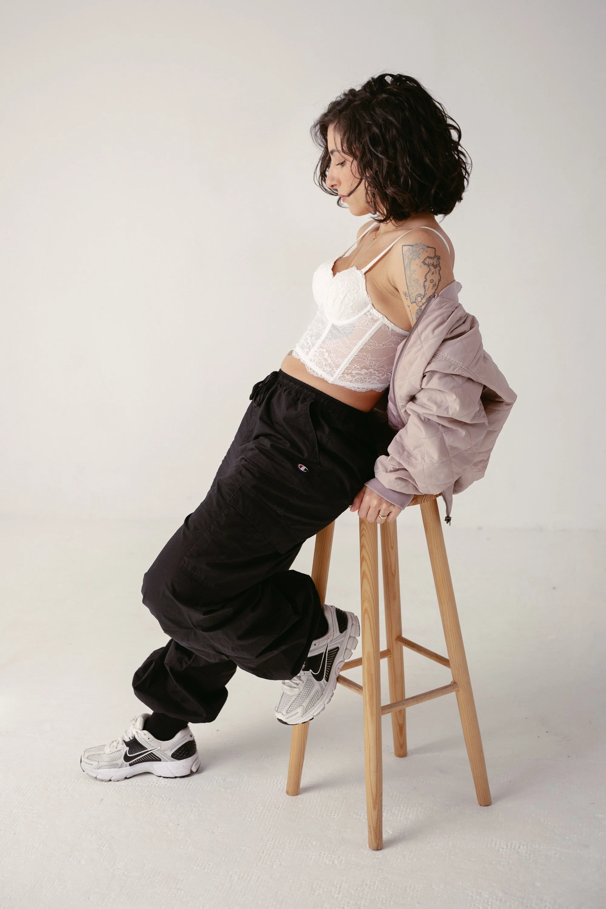 Lara_Shooting_ Ananda Photo-14.jpg