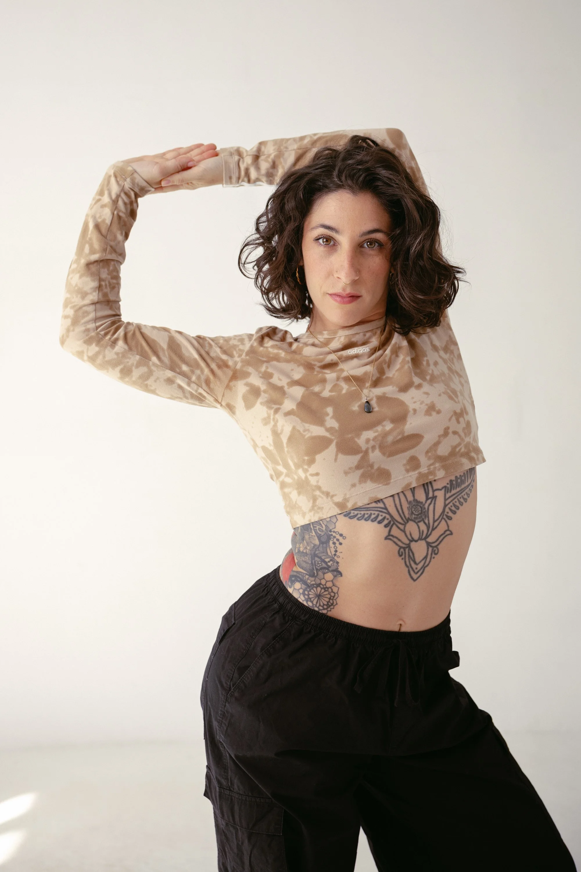 Lara_Shooting_ Ananda Photo-3.jpg