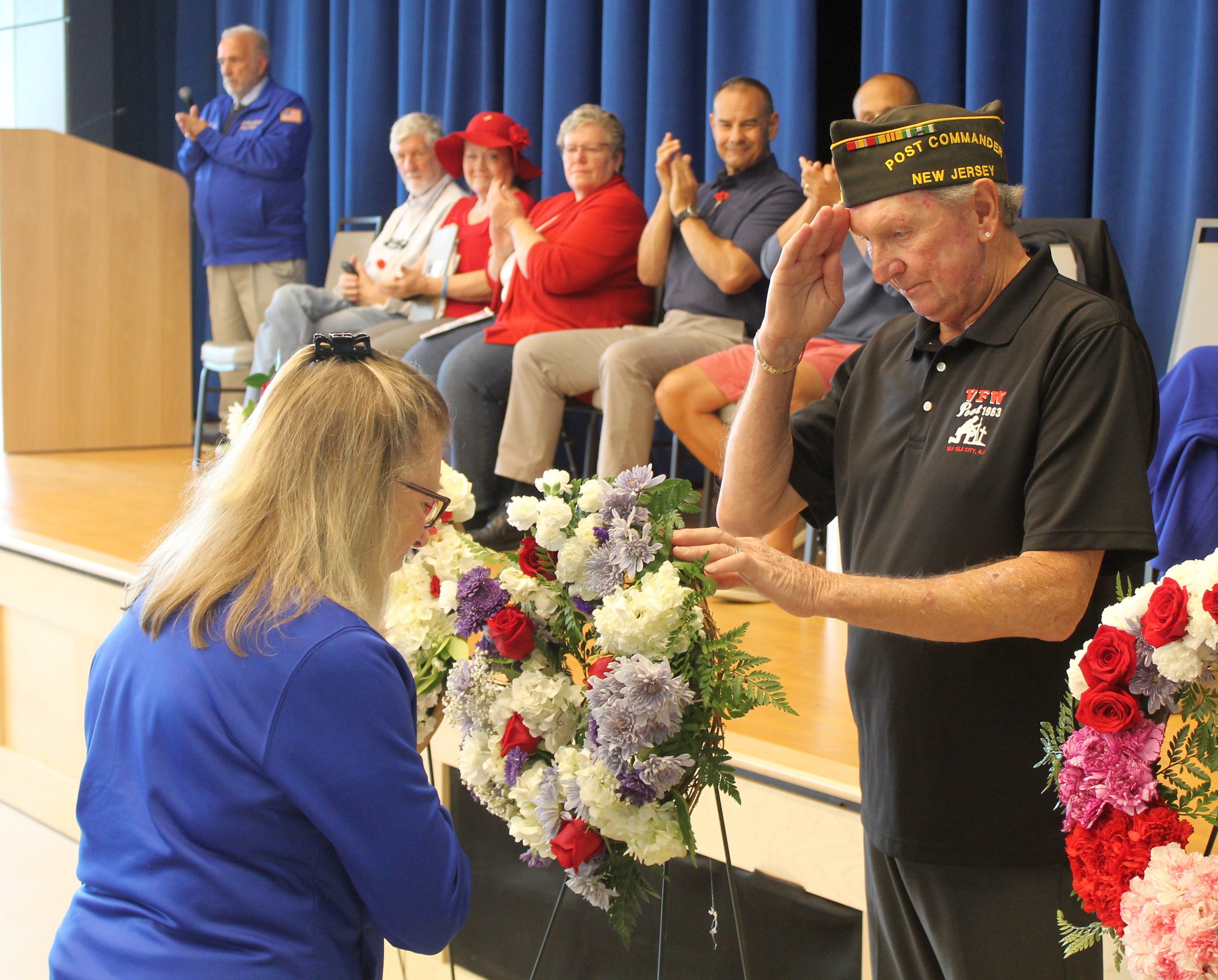 MemDay-wreaths5.jpg