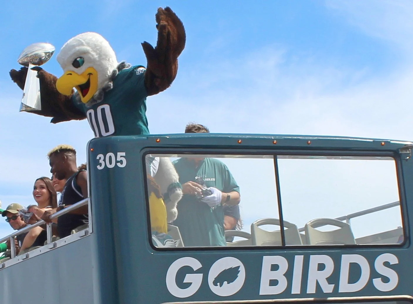 Eagles Season Kickoff Bus Tour Came to Sea Isle City on August 31