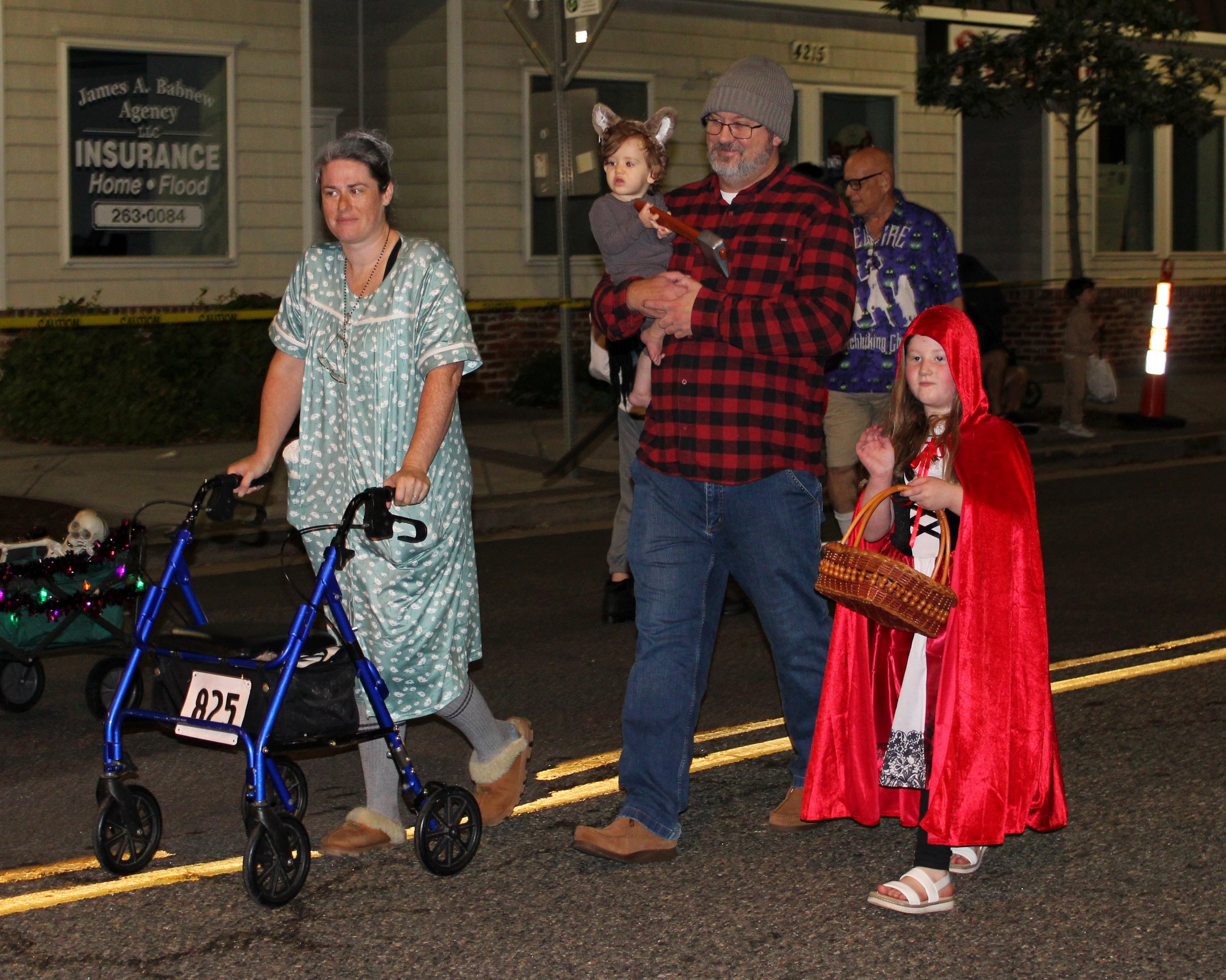 walkers4.jpg