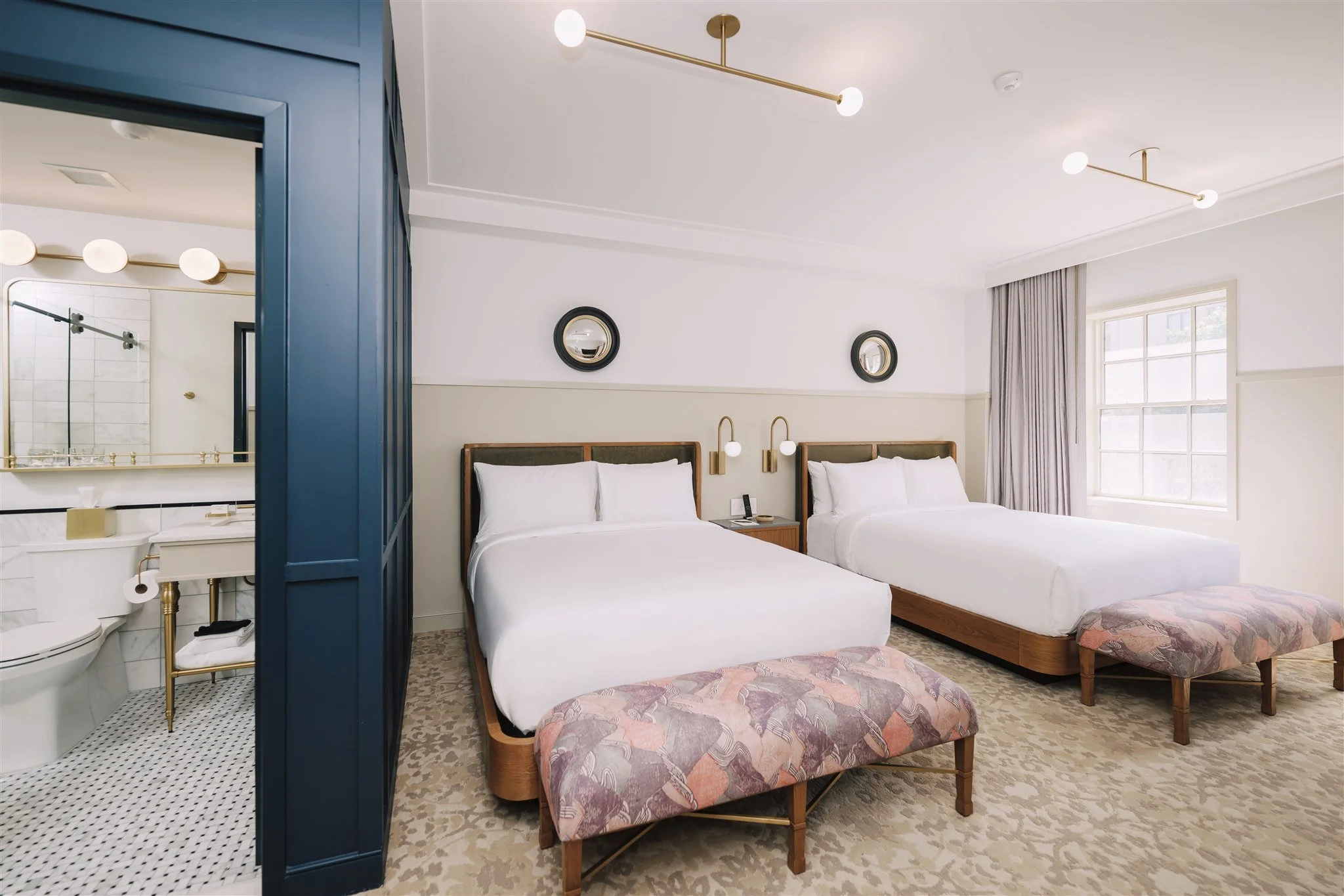 Room103-DeluxeDoubleQueen_JTC.jpg