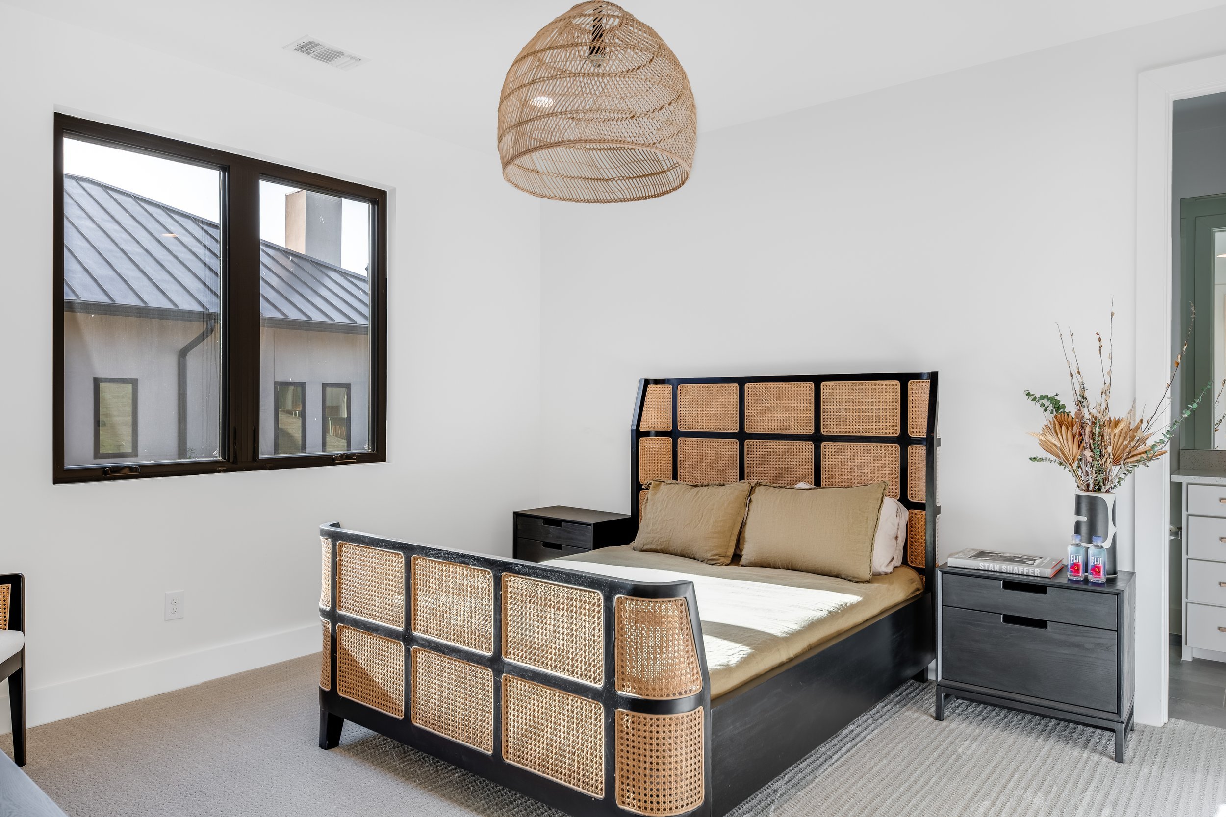6635+Green+Knoll+Dr-16.jpg