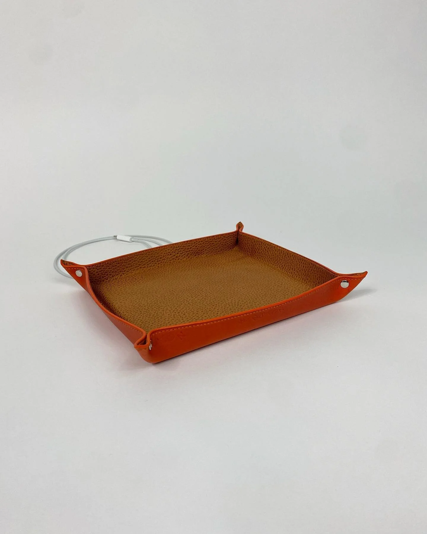 Wireless Charging Valet Tray