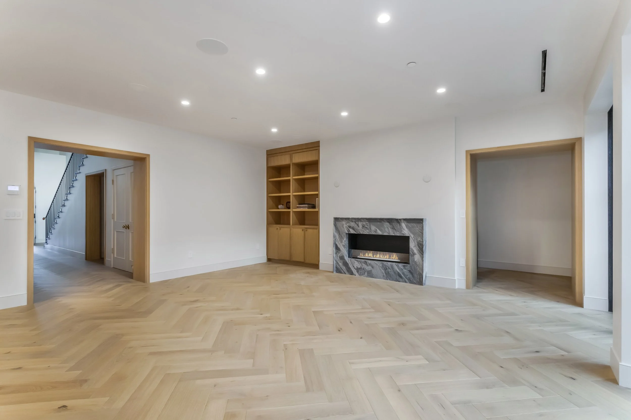 501 N Kenter Avenue - High Resolution (12).jpg