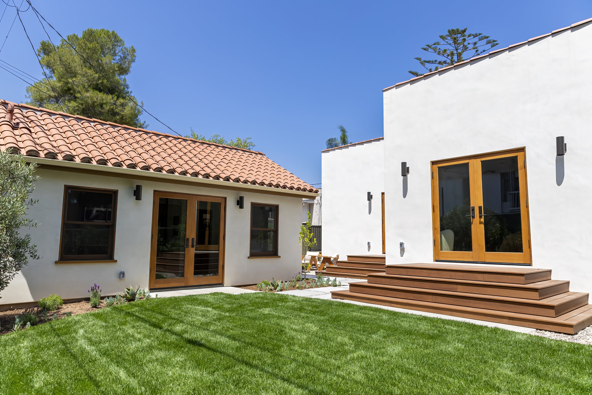 N_Arden-ADU 0 Cover.jpg