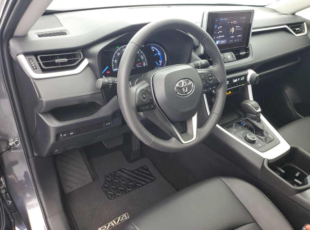 RAV4 07 (10).png