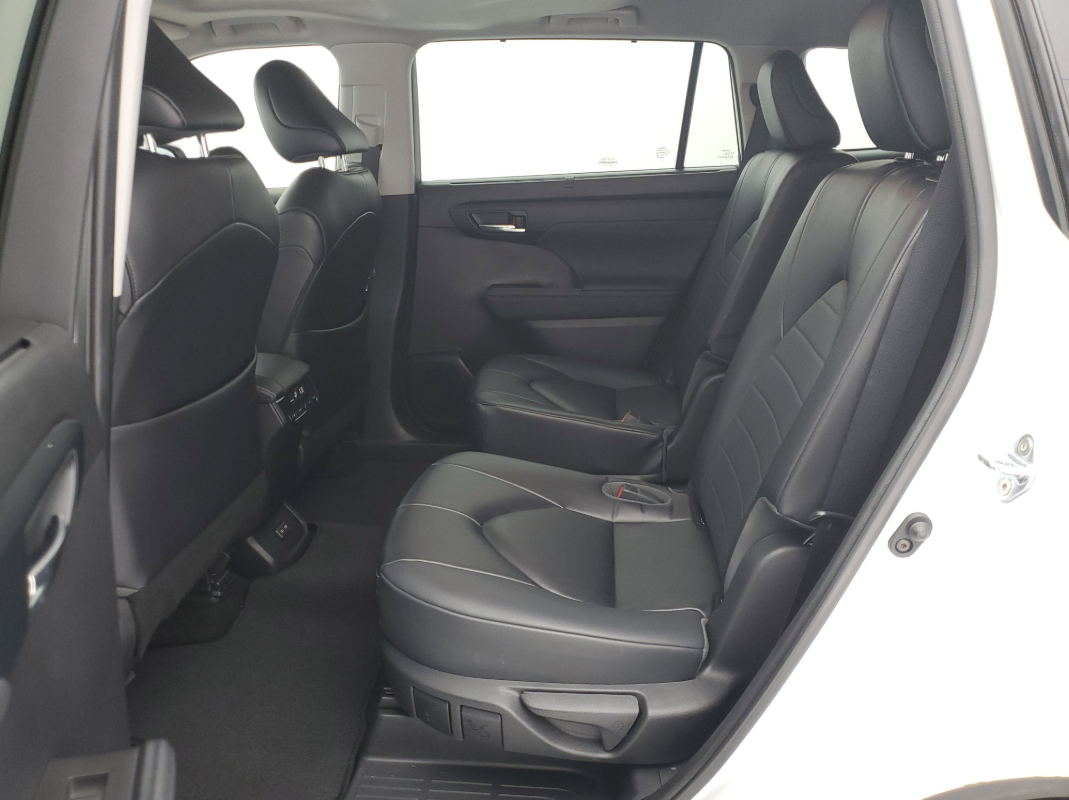 Highlander 07 (5).png