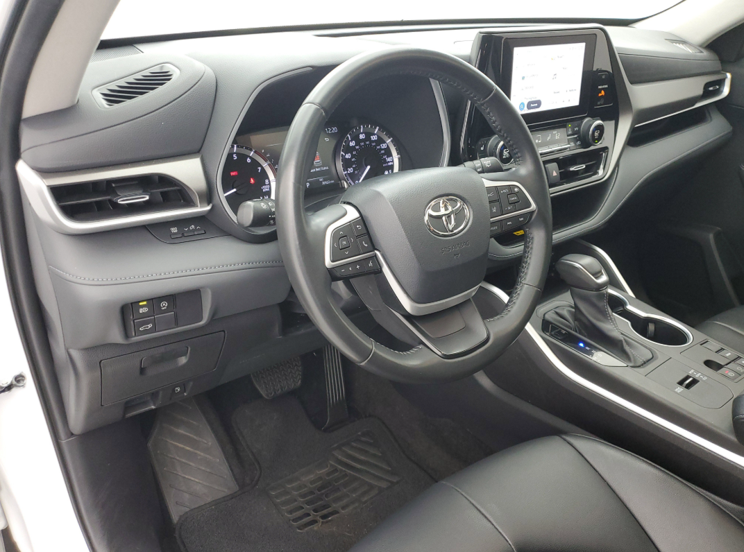 Highlander 07 (11).png