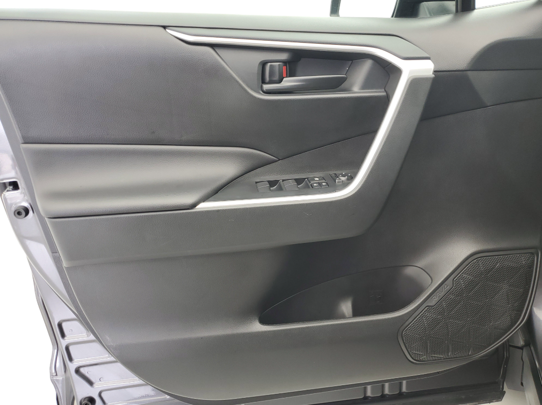 RAV4 05 (8).png
