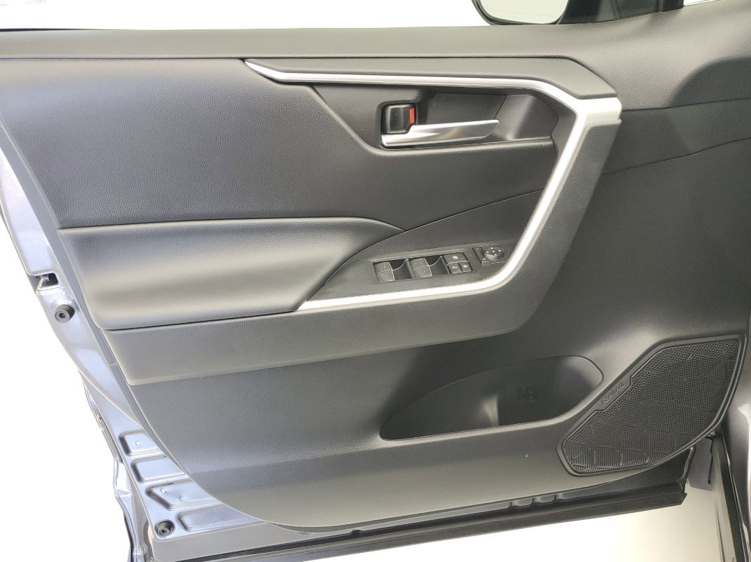 RAV4 07 (11).png