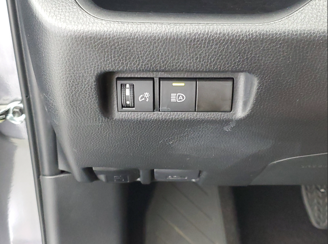 RAV4 05 (18).png