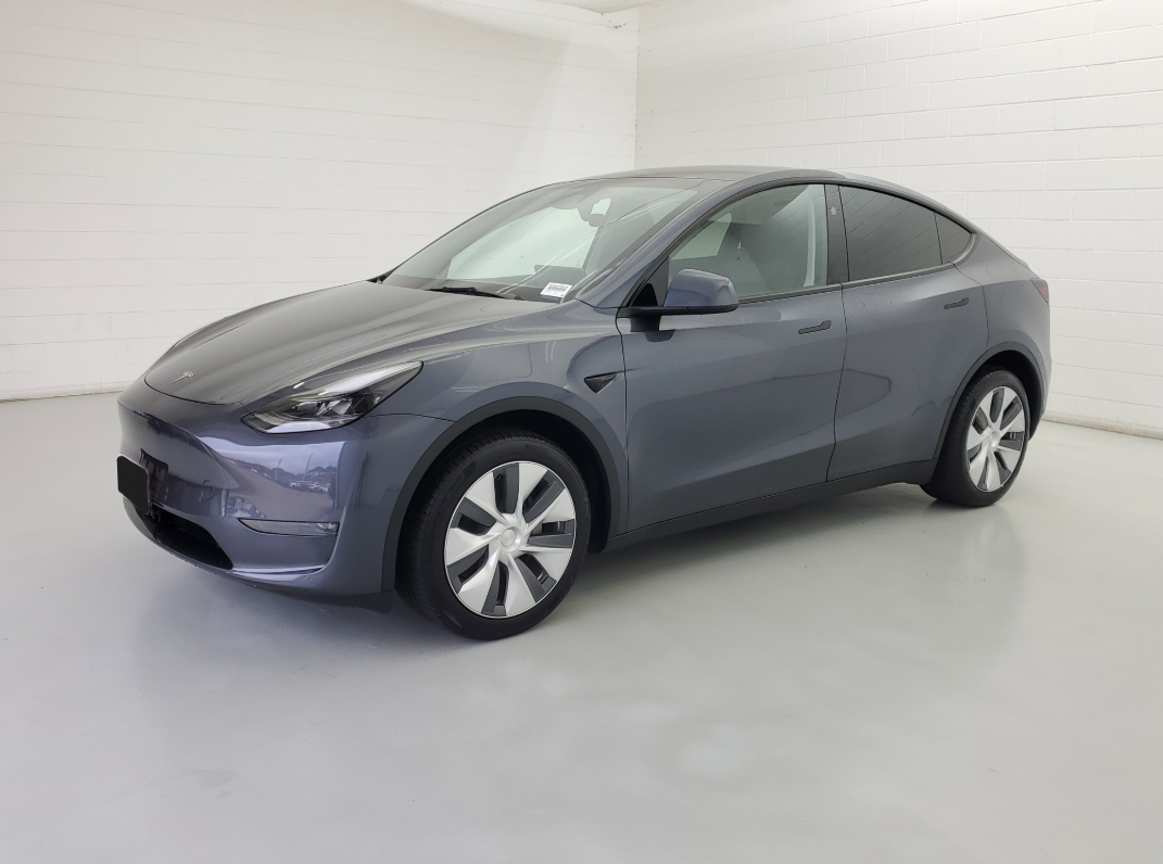🔴[Sold!] 2023 TESLA Mode Y Long Range AWD, 5 passenger EV SUV, One Owner, Like NEW! [F149] 6,500マイル