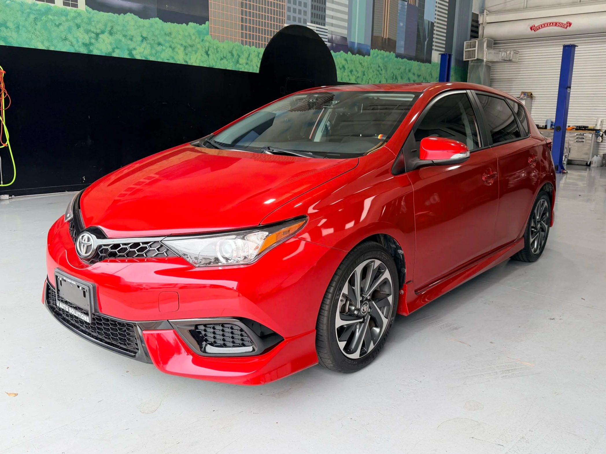 🟢 2017 TOYOTA Corolla iM, 5 passengers Compact Hatchback [J085] 44,300マイル