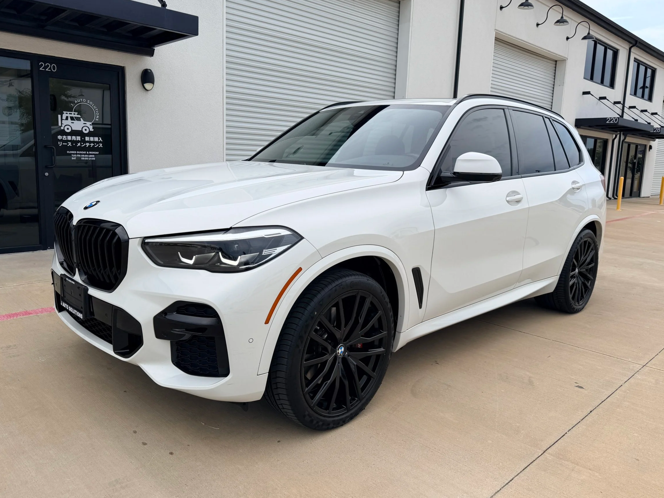 🟢 2022 BMW X5 sDrive 40i, 5 passengers Luxury Mid-Size SUV [J113] 33,100マイル