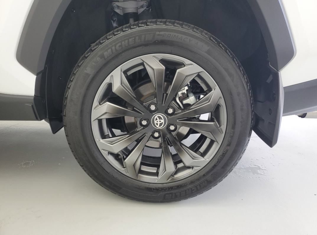RAV4 07 (4).png