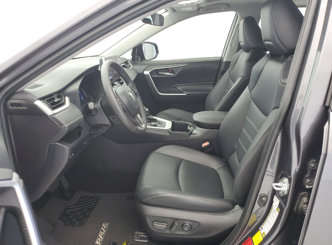 RAV4 07 (8).png