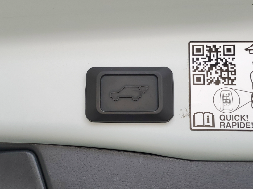 RAV4 07 (3).png