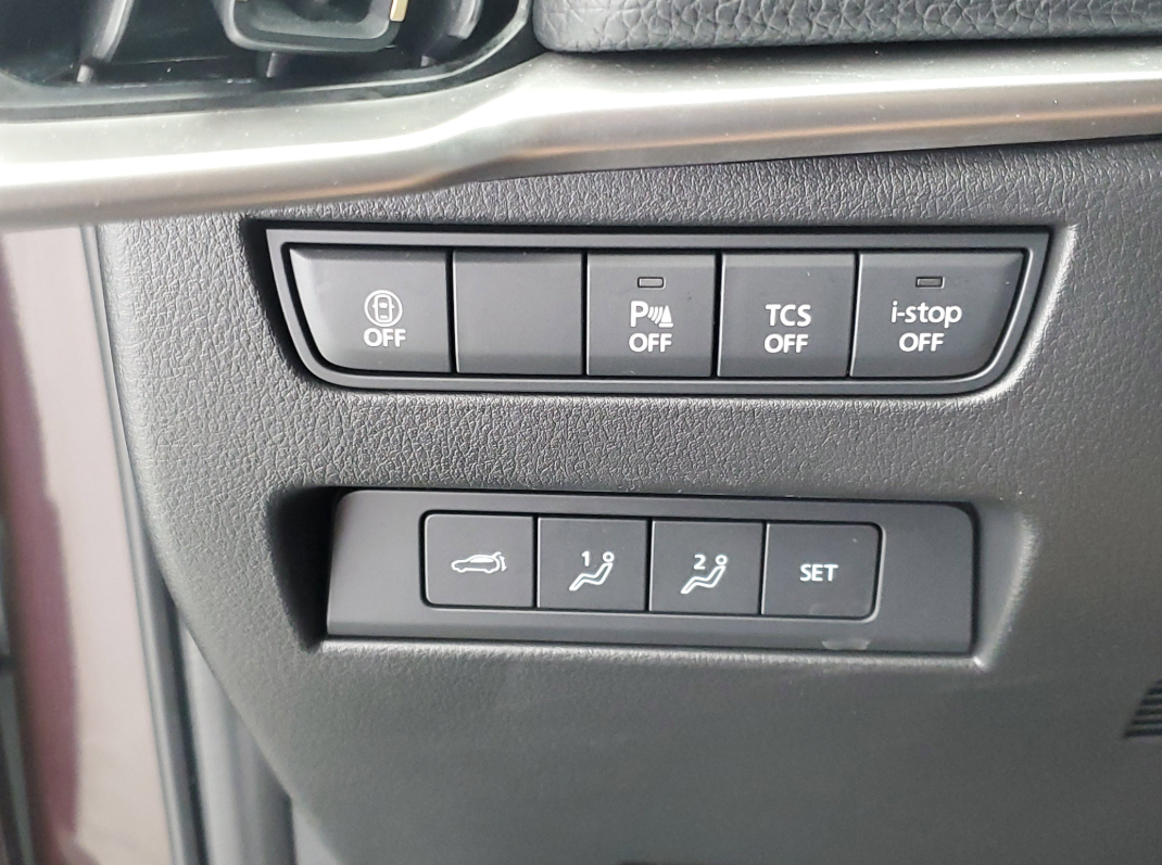 CX-90 07 (8).png