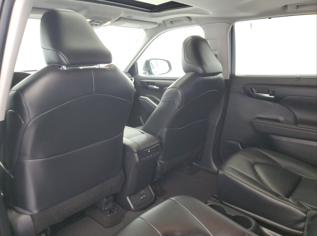 Highlnader 07 (6).png